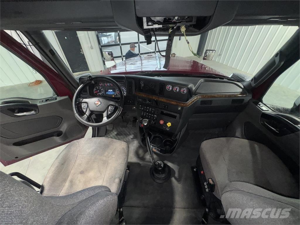 International LS532 Tractores (camiões)