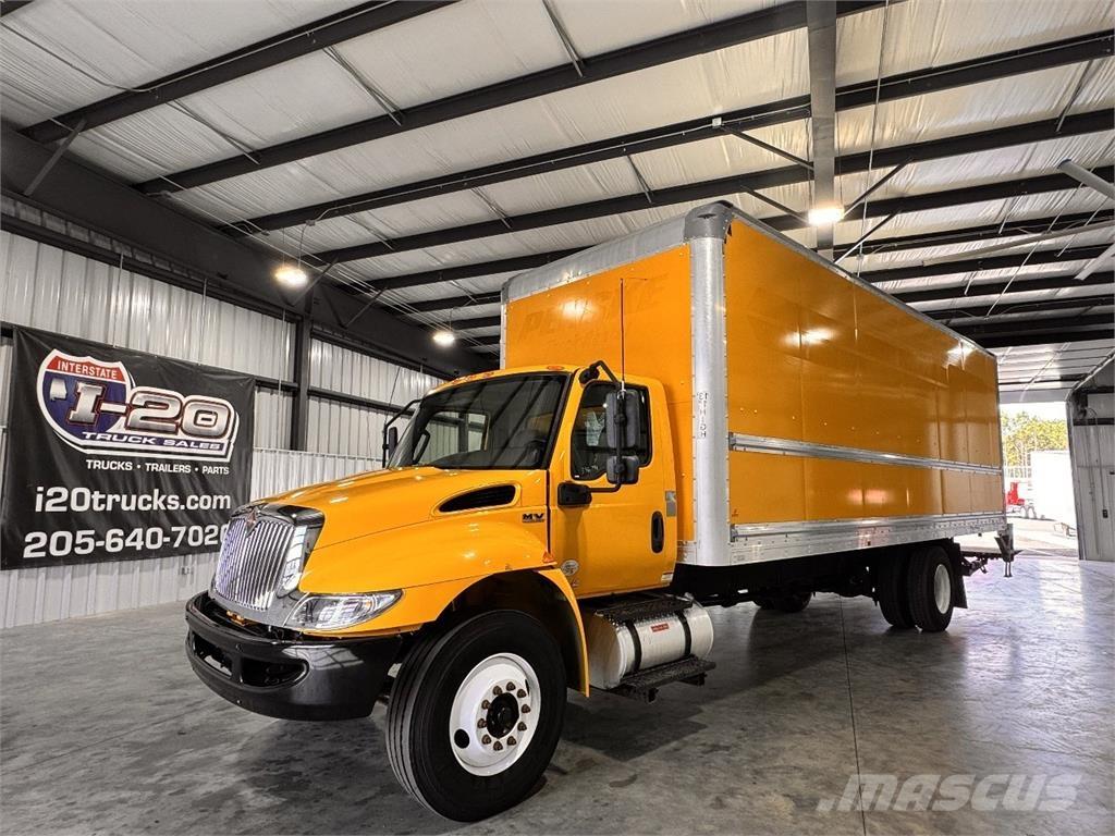 International MV607 Camiões de caixa fechada