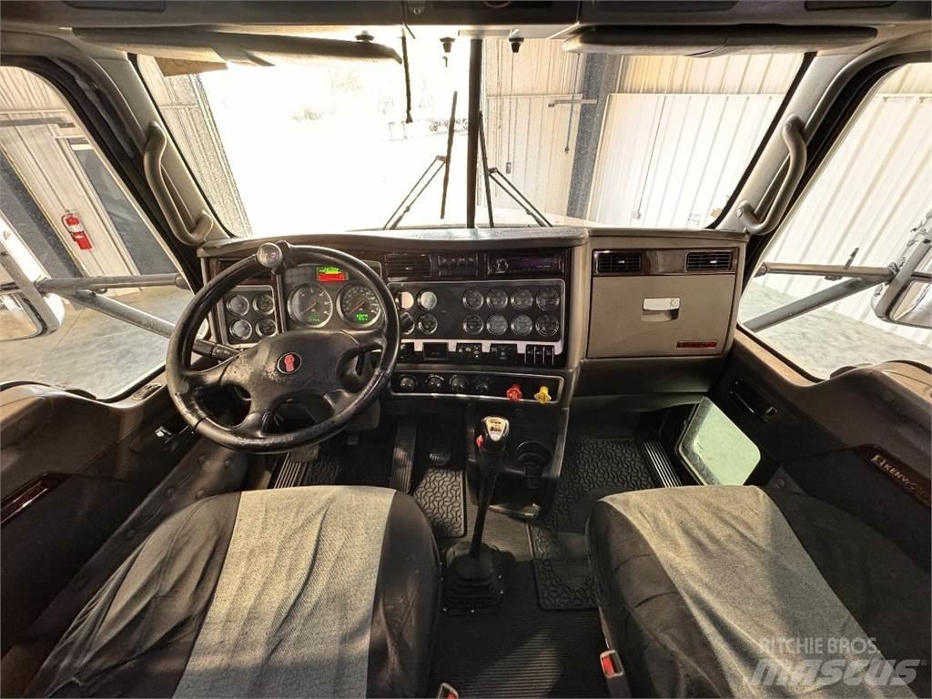 Kenworth T660 Tractores (camiões)