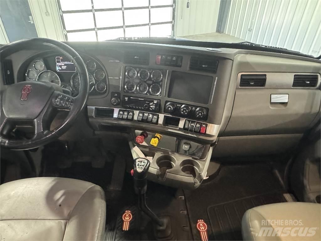 Kenworth T680 Tractores (camiões)