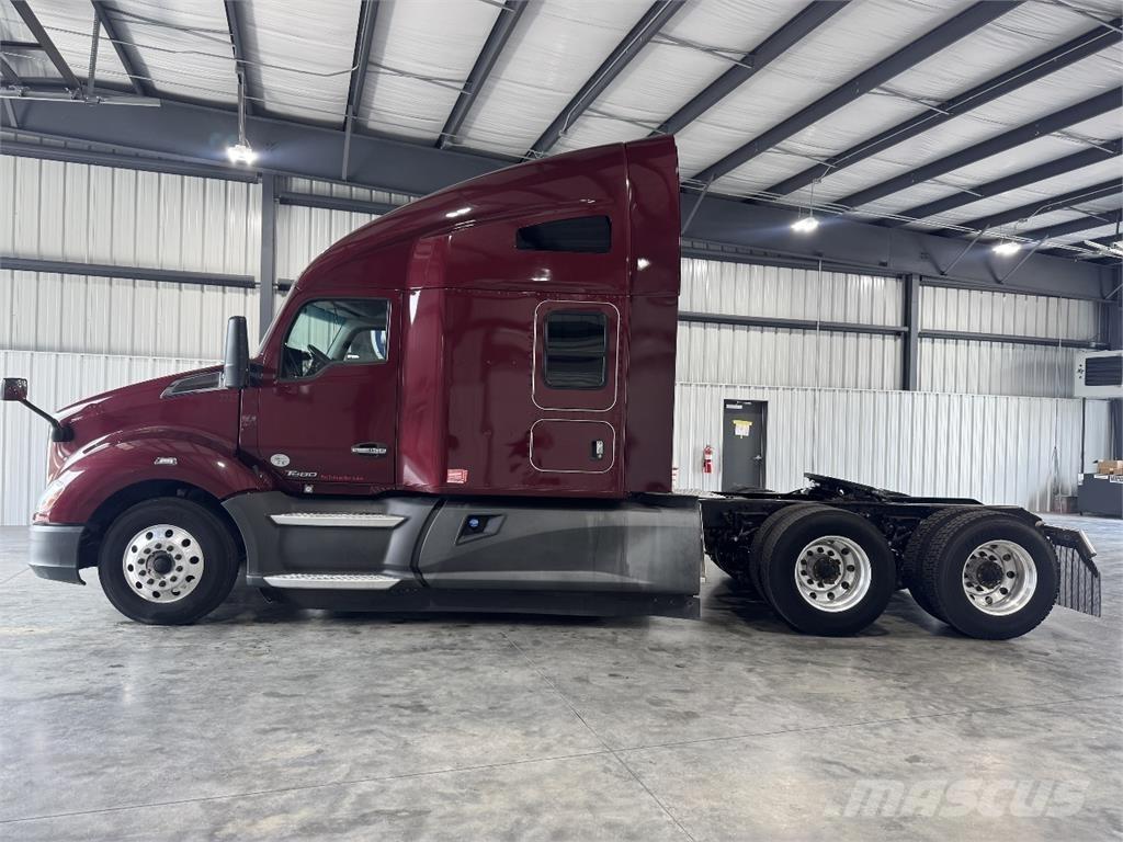 Kenworth T680 Tractores (camiões)