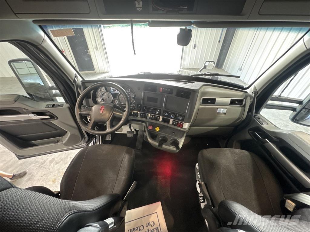 Kenworth T680 Tractores (camiões)