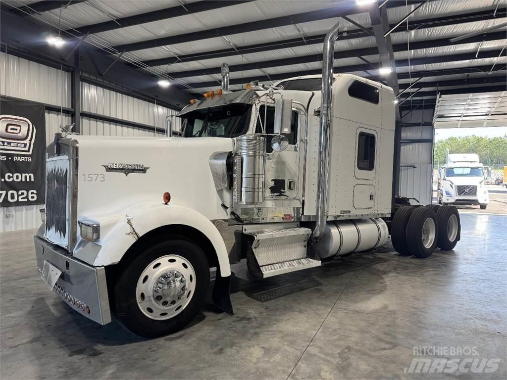 Kenworth W900 Tractores (camiões)