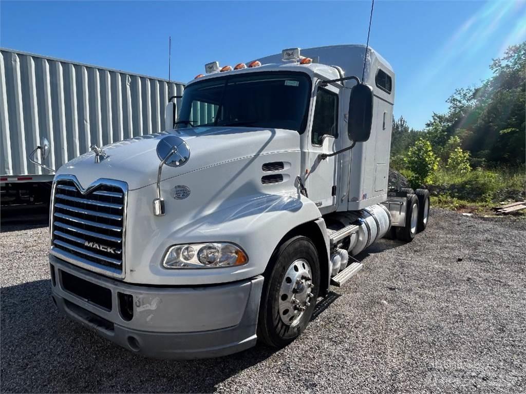 Mack CXU613 Tractores (camiões)