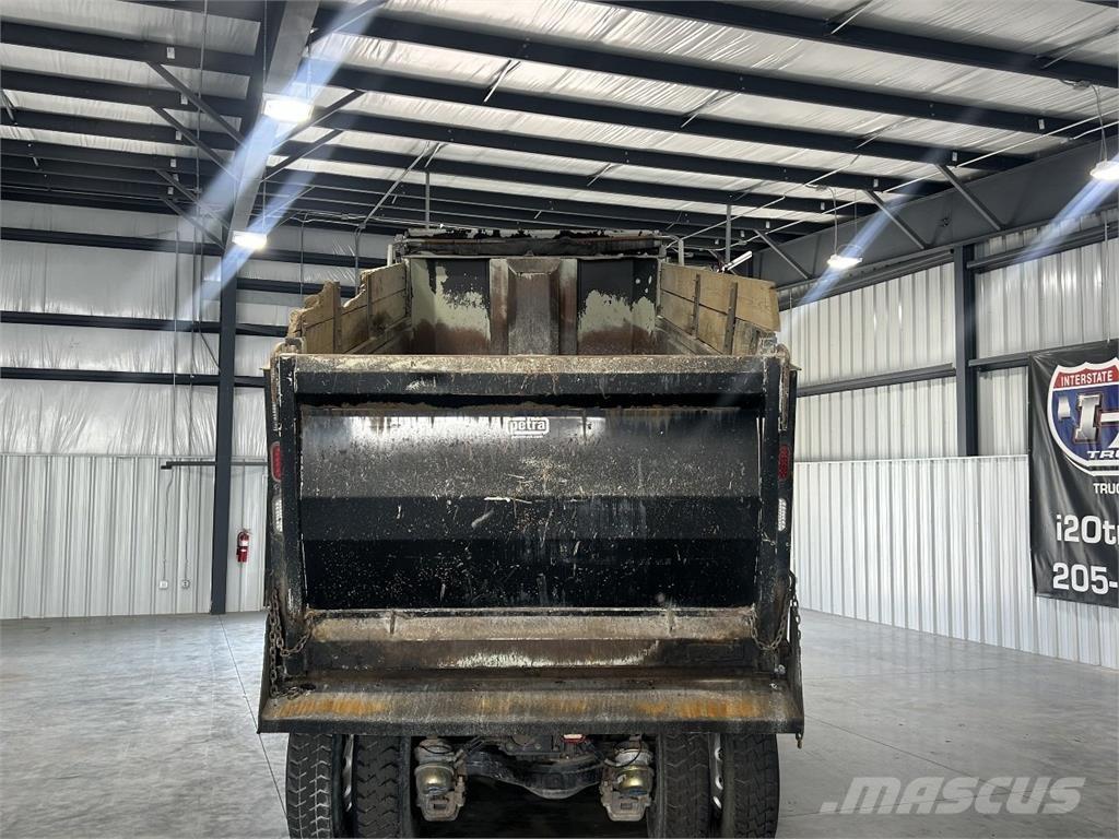 Mack Granite Camiões basculantes