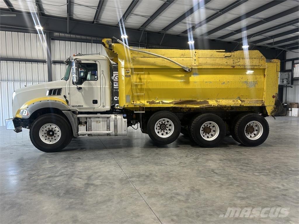 Mack Granite Camiões basculantes