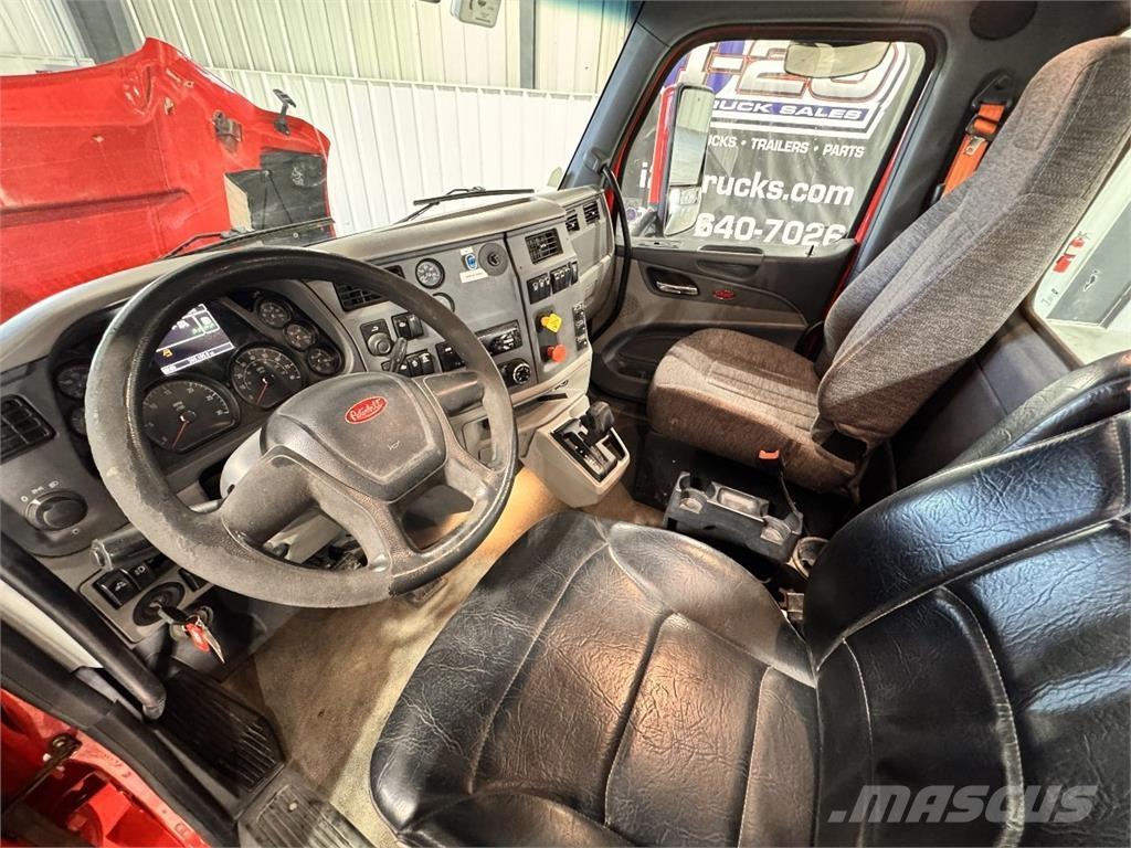 Peterbilt 579 Tractor Units