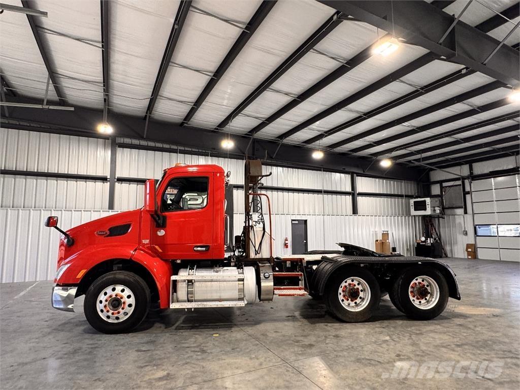 Peterbilt 579 Tractor Units