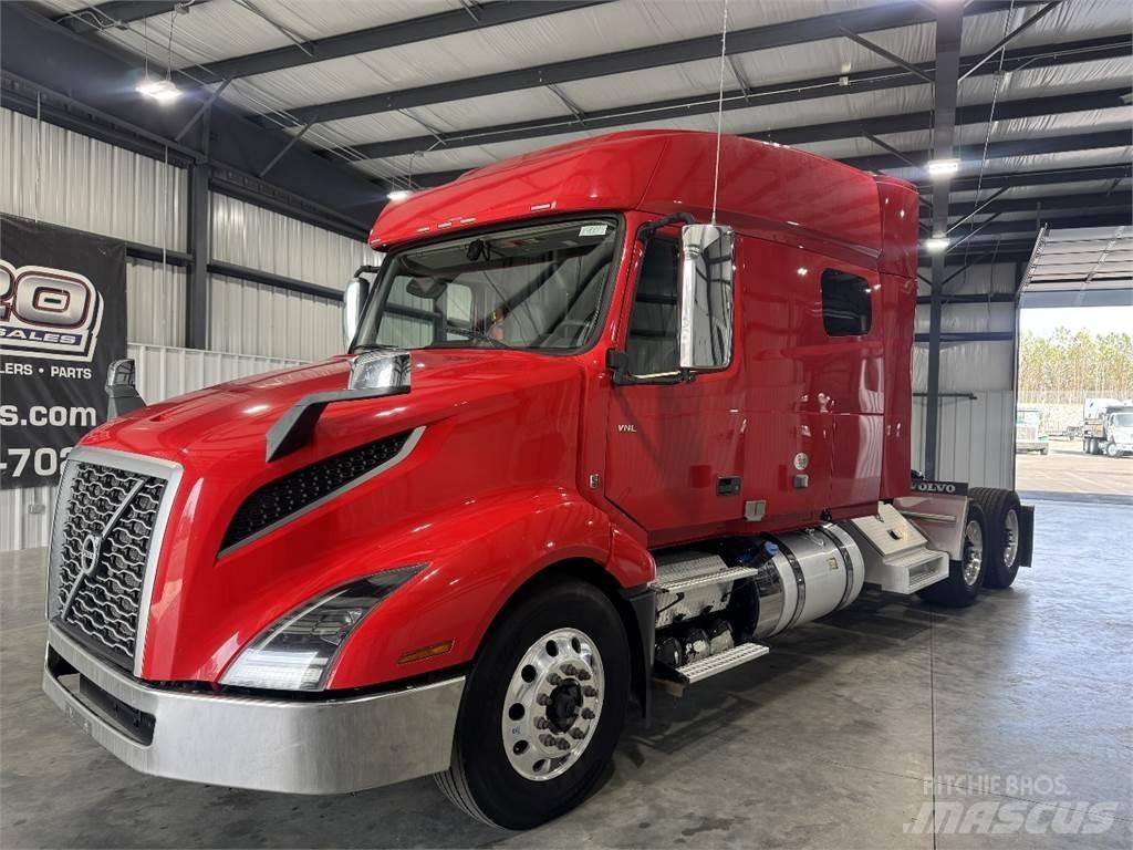 Volvo VNL64T740 Tractores (camiões)
