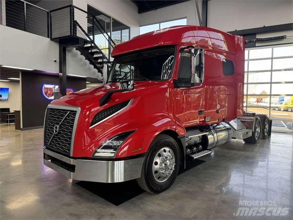 Volvo VNL64T740 Tractores (camiões)