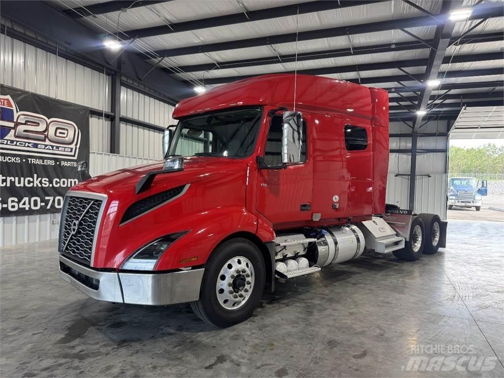 Volvo VNL64T740 Tractores (camiões)