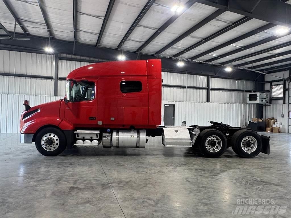 Volvo VNL740 Tractores (camiões)