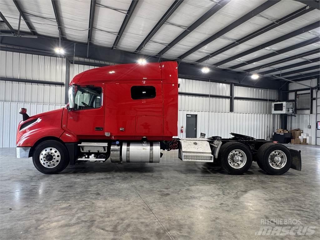 Volvo VNL740 Tractores (camiões)