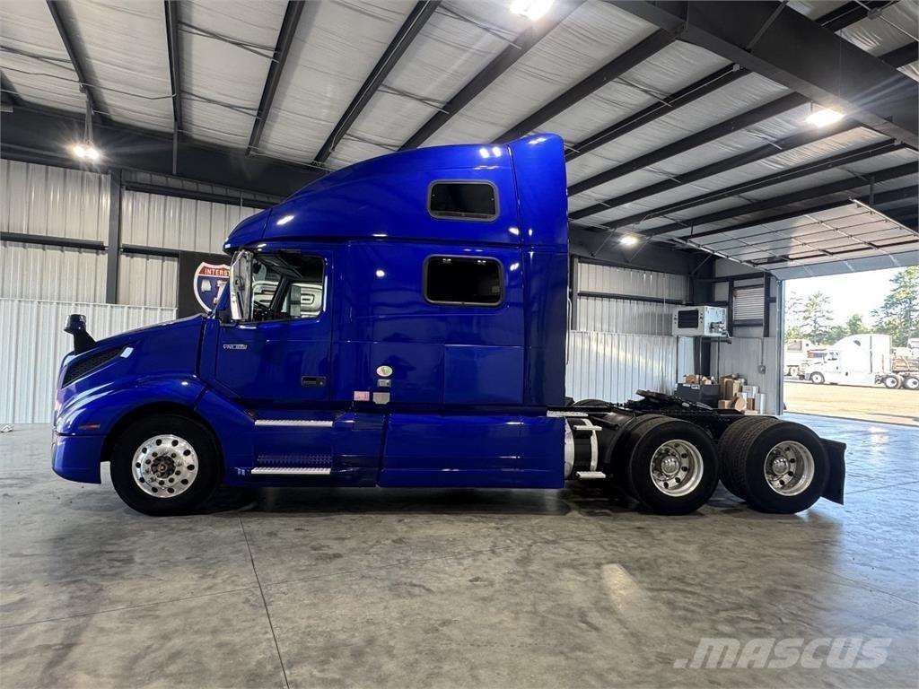 Volvo VNL860 Tractores (camiões)
