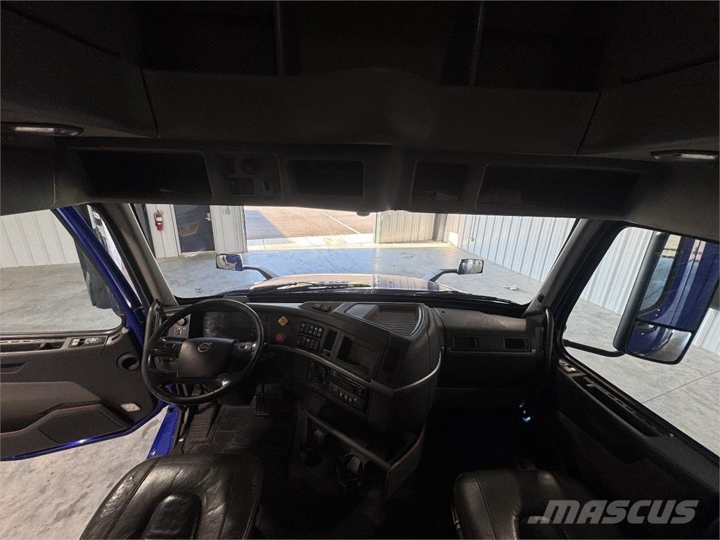 Volvo VNL860 Tractores (camiões)