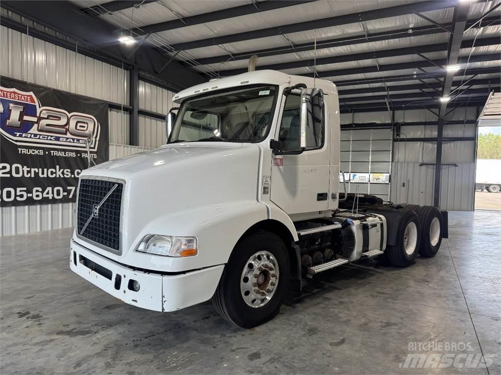 Volvo VNM Tractores (camiões)