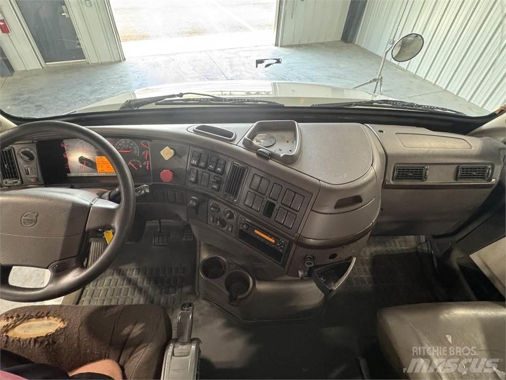 Volvo VNM Tractores (camiões)