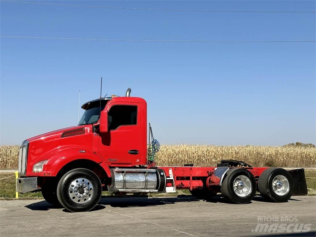 Kenworth T880 Tractores (camiões)