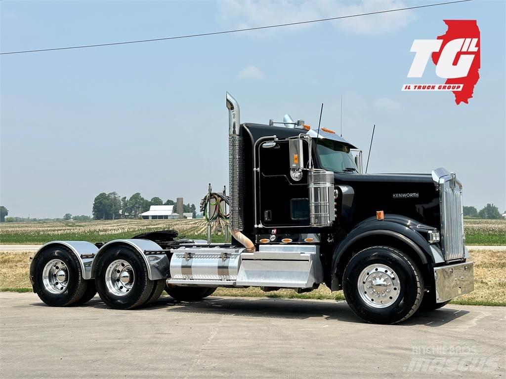 Kenworth W900 Tractores (camiões)