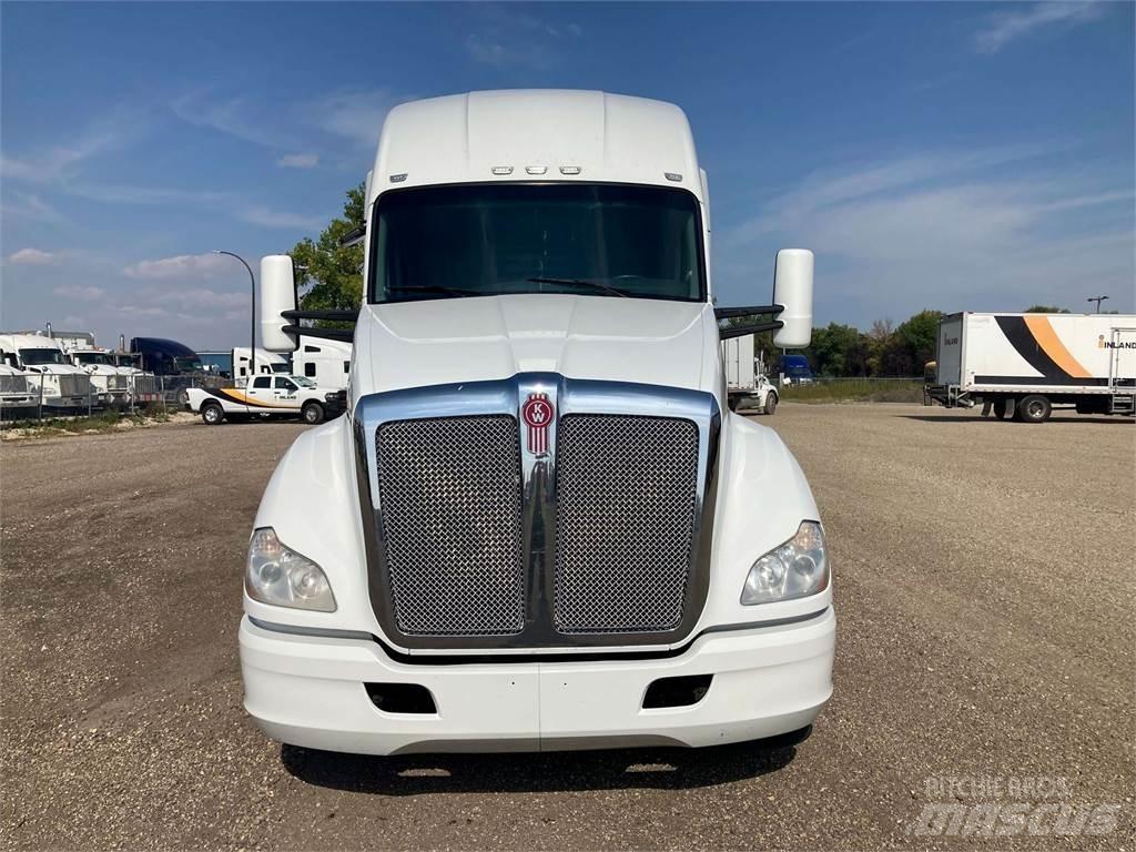 Kenworth T680 Tractores (camiões)