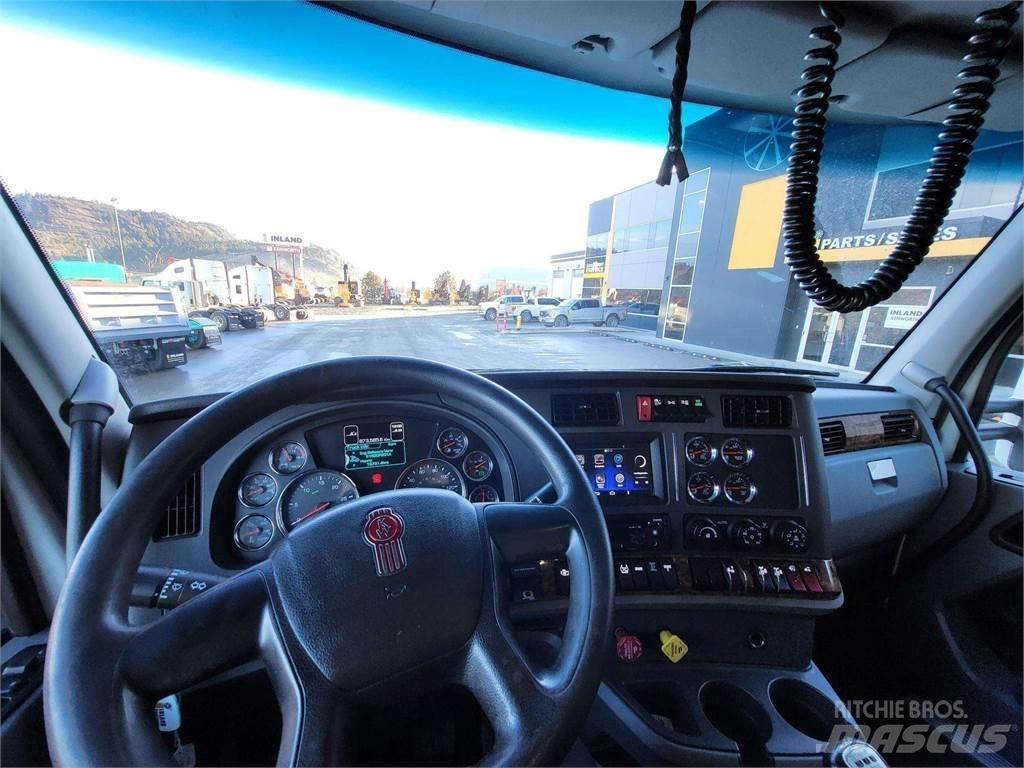 Kenworth T680 Camiões de chassis e cabine
