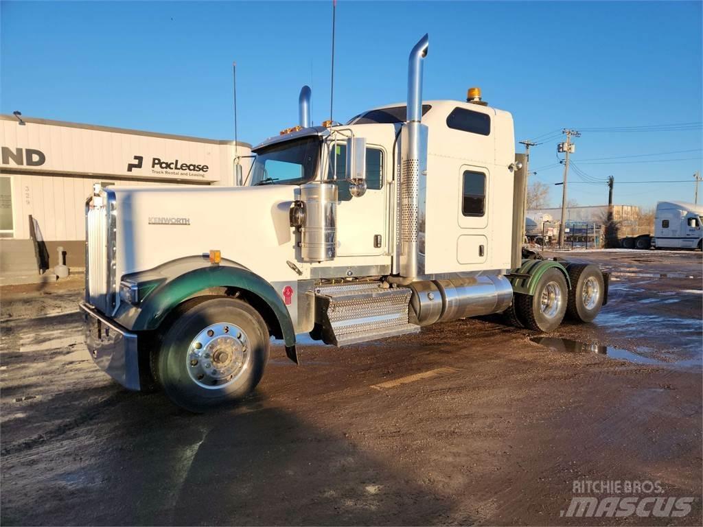 Kenworth W900L Tractores (camiões)