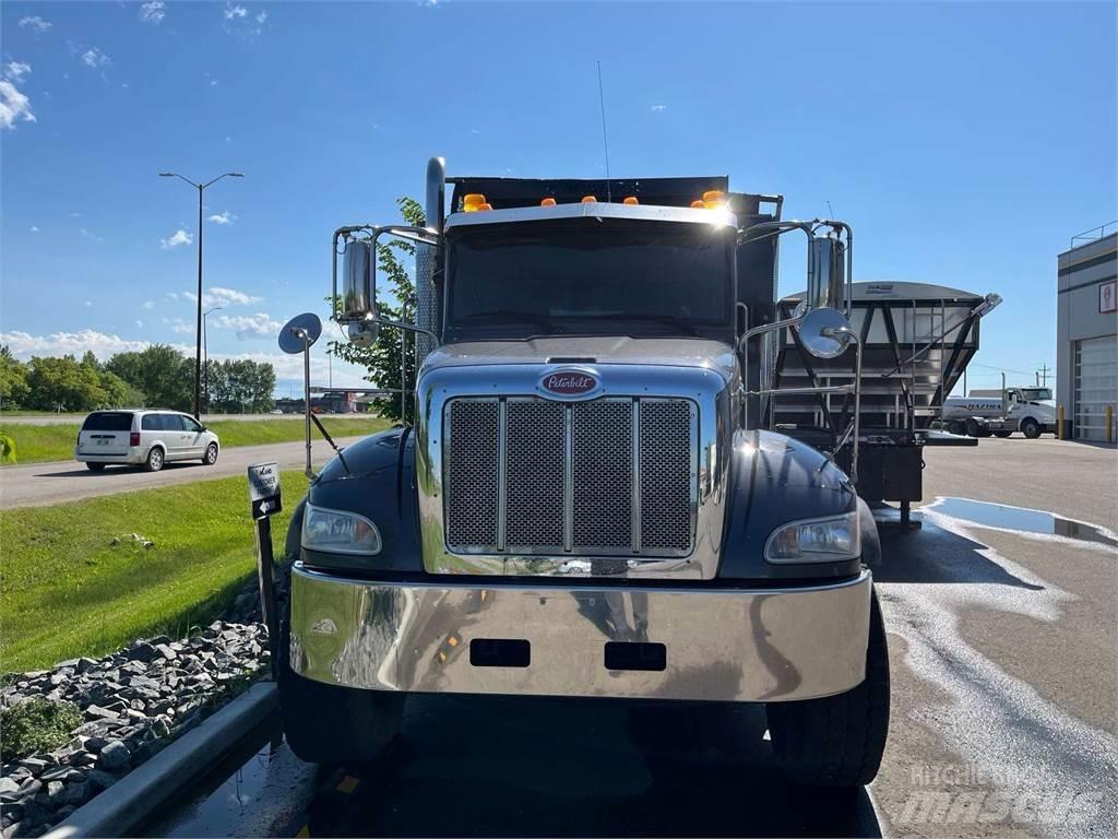 Peterbilt 348 Camiões basculantes