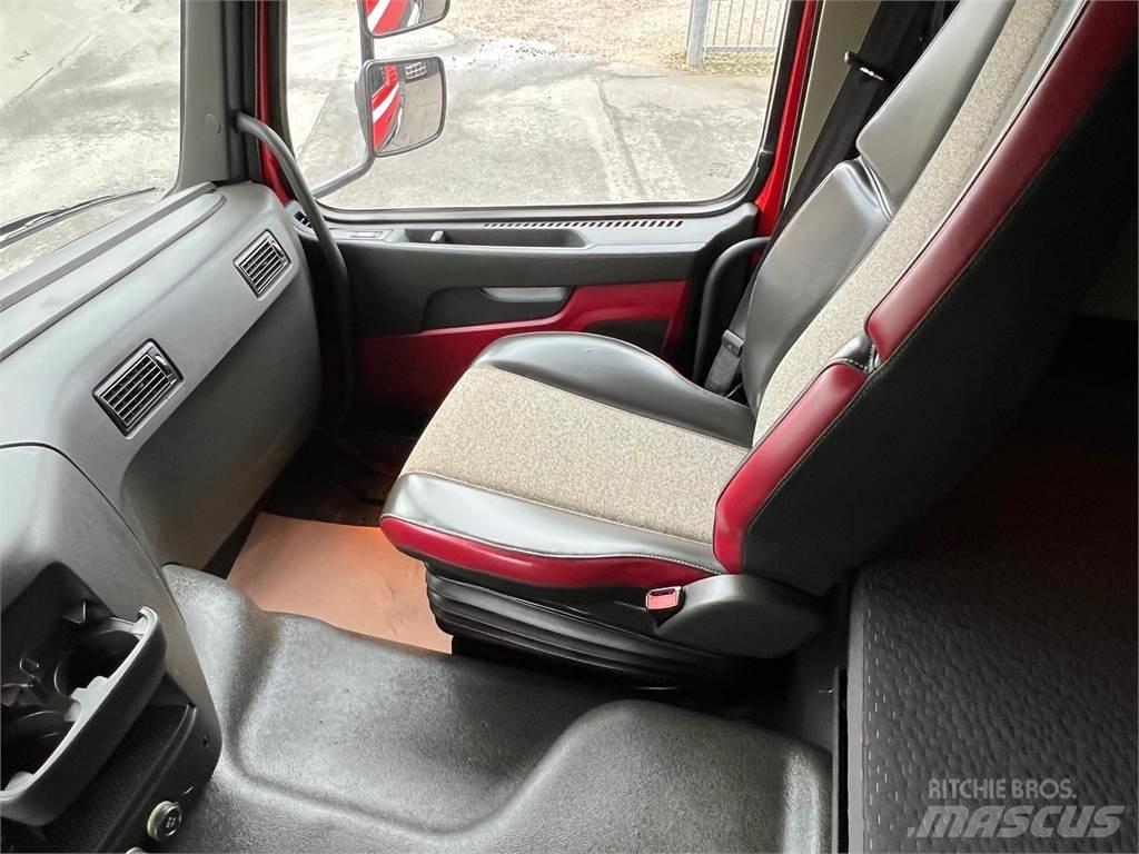 Volvo FMX540 Globe Camiões caixa desmontável com elevador de cabo