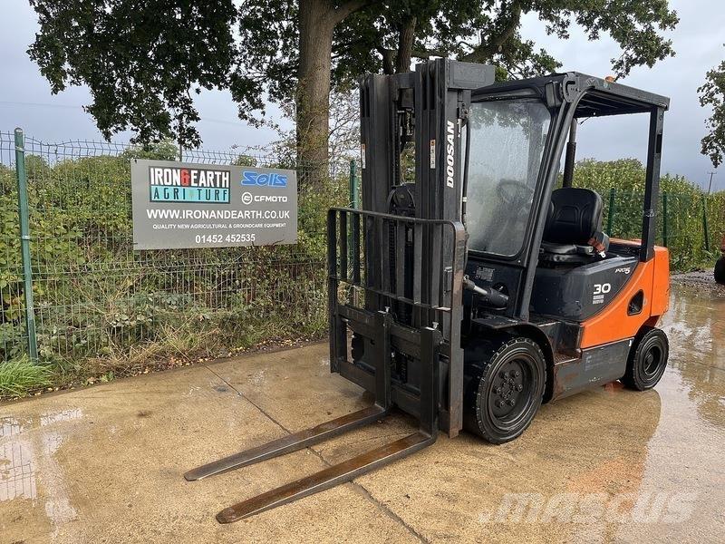 Doosan D30S-5 Empilhadores - Outros
