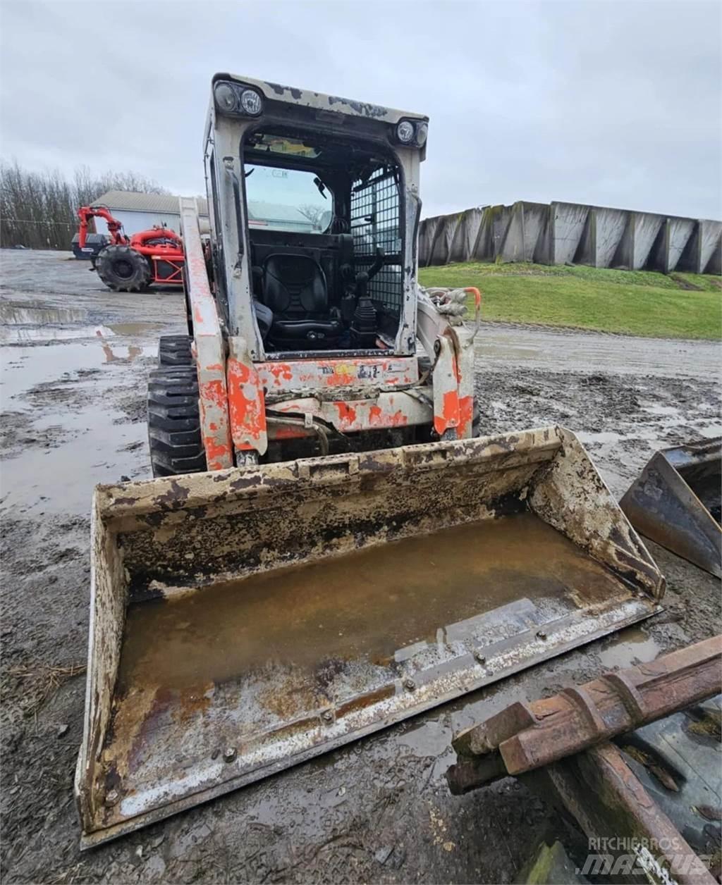 Kubota SSV75 Outros componentes