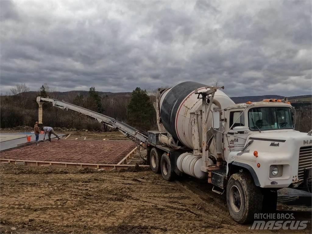 Mack DM690S Outros componentes