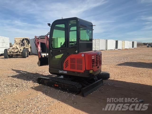 AGT QNT50R Escavadoras de rastos