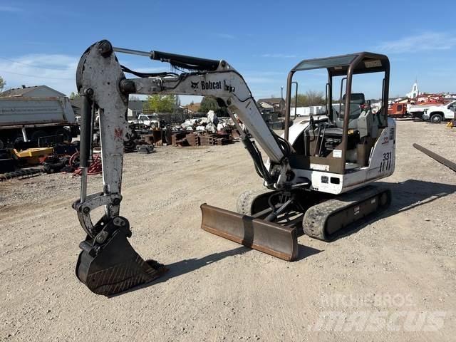 Bobcat 331 Escavadoras de rastos