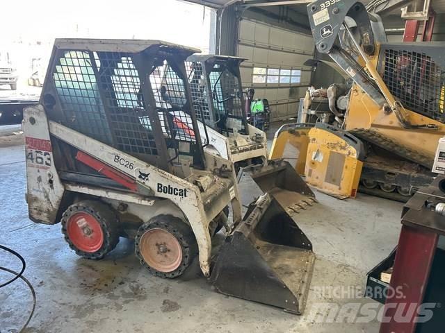 Bobcat 463 Carregadoras de direcção deslizante