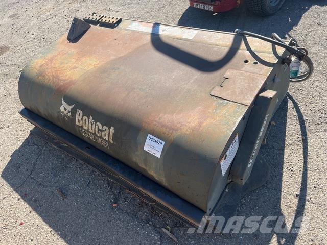 Bobcat 72 Varredoras