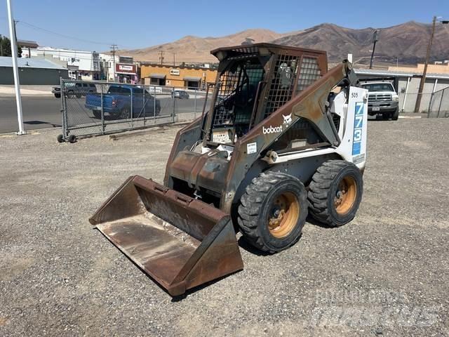 Bobcat 773 Carregadoras de direcção deslizante
