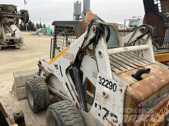 Bobcat 873 Carregadoras de direcção deslizante