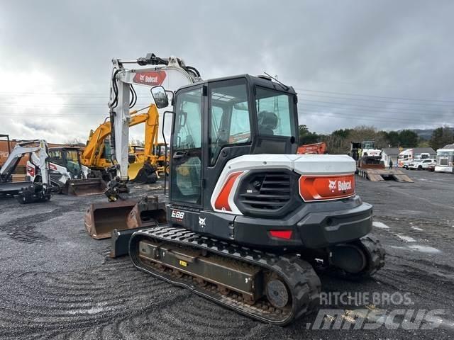 Bobcat E88R2 Escavadoras de rastos