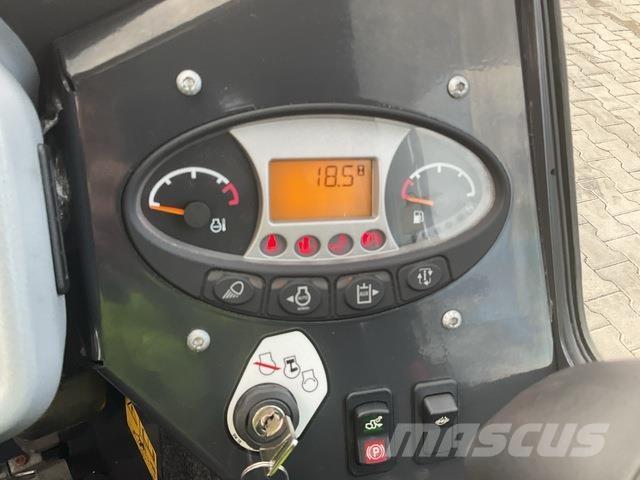 Bobcat L23 Pás carregadoras de rodas