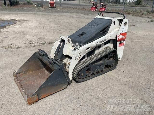 Bobcat MT55 Carregadoras de direcção deslizante