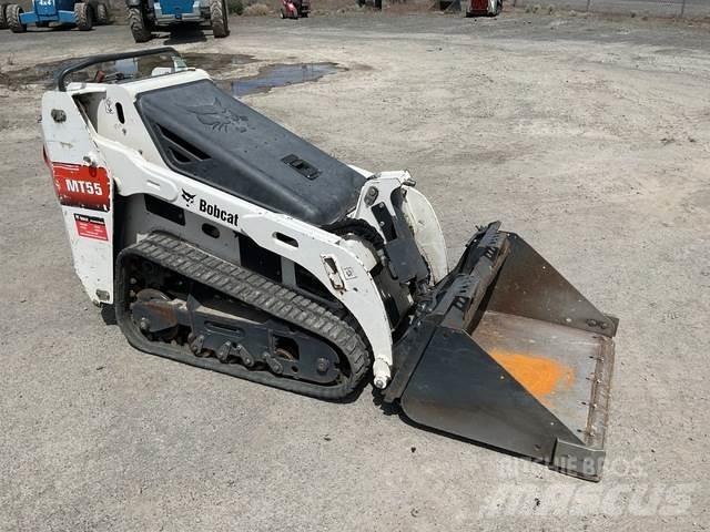 Bobcat MT55 Carregadoras de direcção deslizante