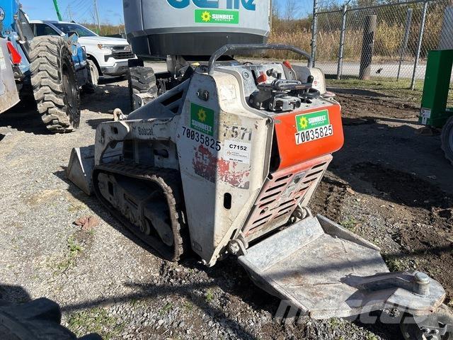 Bobcat MT55 Carregadoras de direcção deslizante