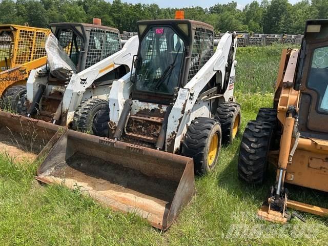 Bobcat S250 Carregadoras de direcção deslizante