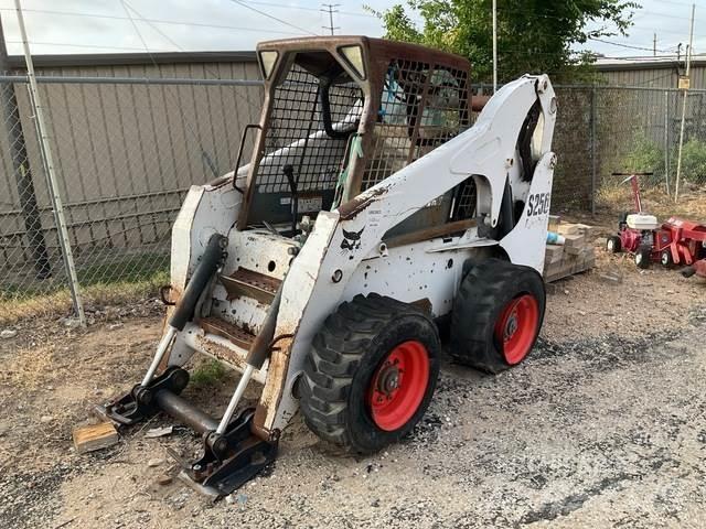 Bobcat S250 Carregadoras de direcção deslizante