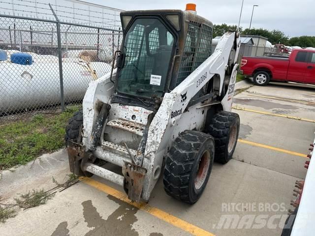 Bobcat S250 Carregadoras de direcção deslizante