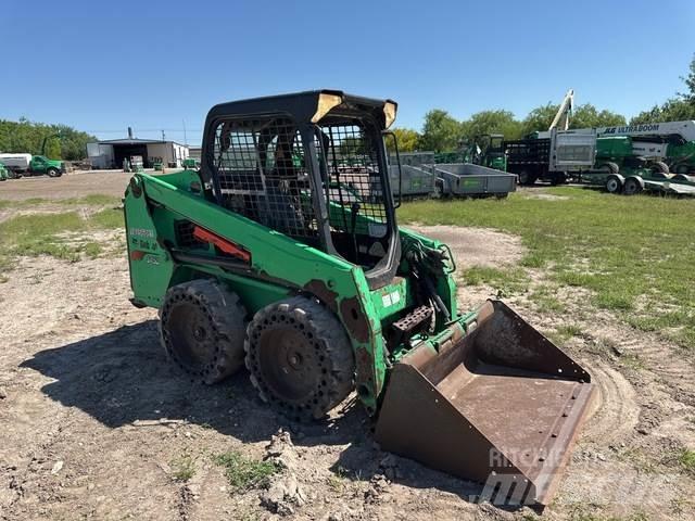 Bobcat S450 Carregadoras de direcção deslizante
