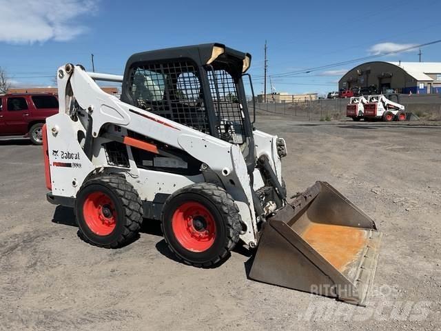 Bobcat S530 Carregadoras de direcção deslizante