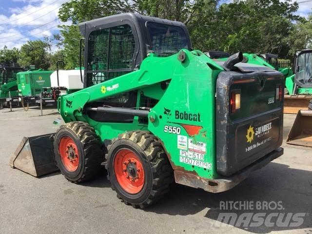 Bobcat S550 Carregadoras de direcção deslizante