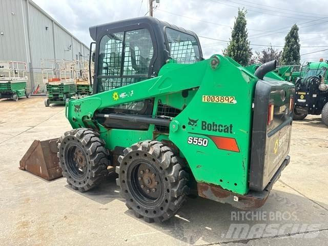 Bobcat S550 Carregadoras de direcção deslizante