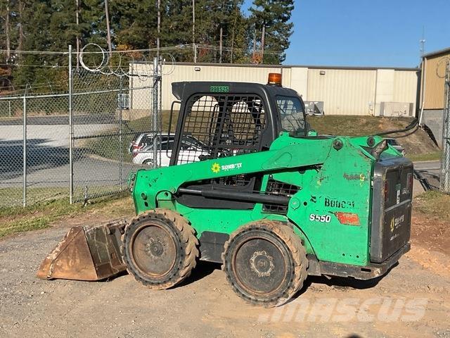 Bobcat S550 Carregadoras de direcção deslizante